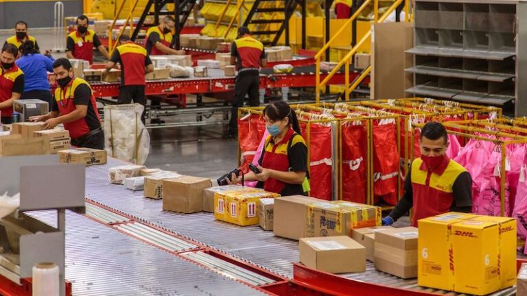 Expert Packing Tips for DHL International Parcel Shipments